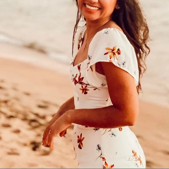 Floral White Dress - Picture 5 of 5